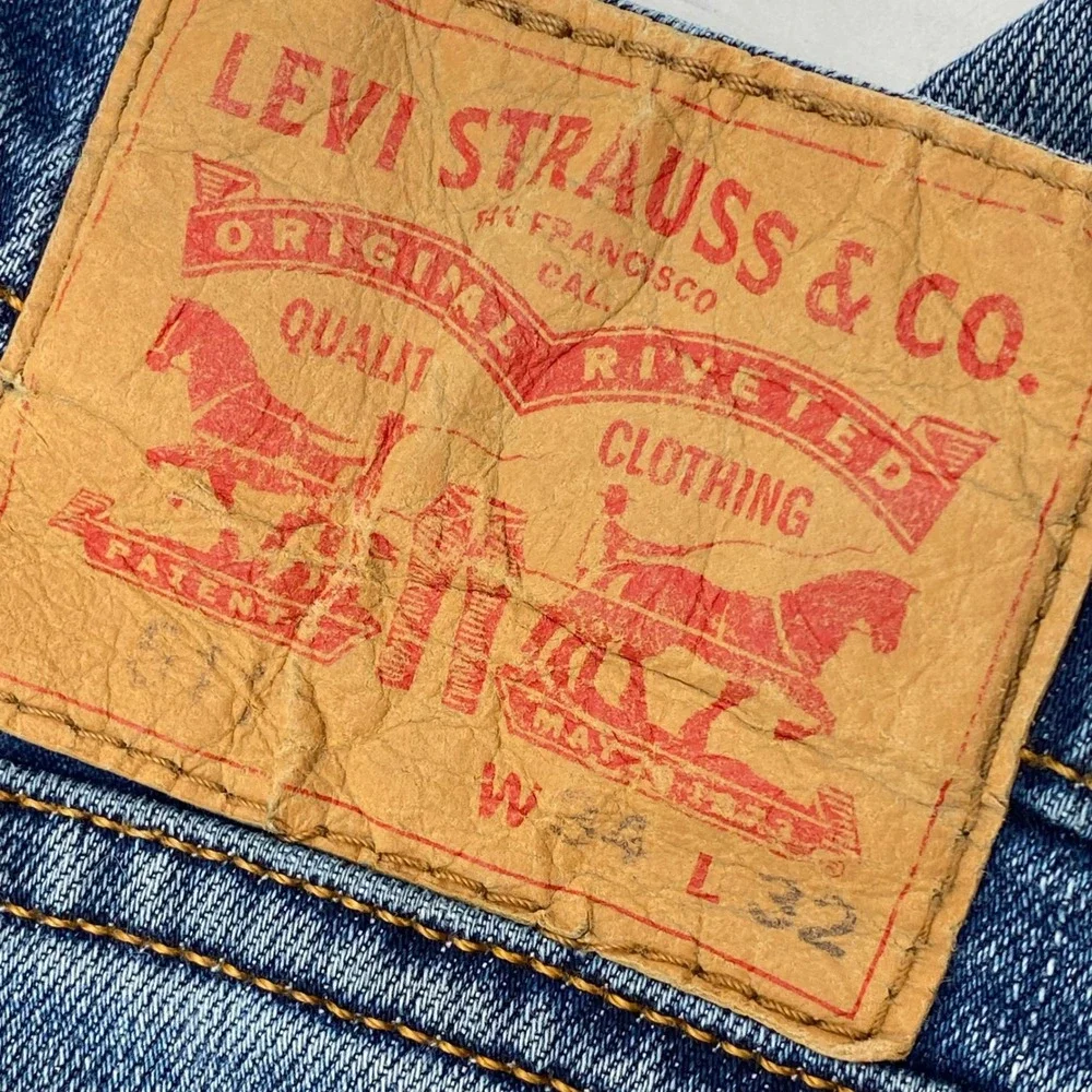 Levi's 511 Slim Fit Jeans Mens 34x32 Light Wash Blue Distressed Denim Casual SEO
